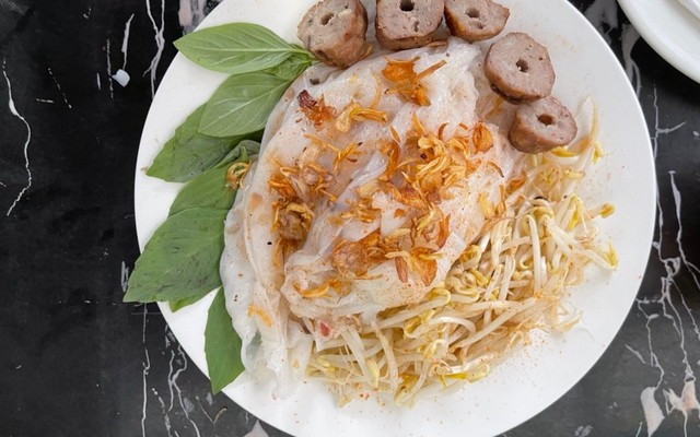 Bánh Ướt & Bánh Cuốn Chồng Đà Lạt - Ngô Quyền