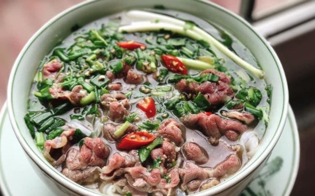 Phở Thụ - Chùa Láng