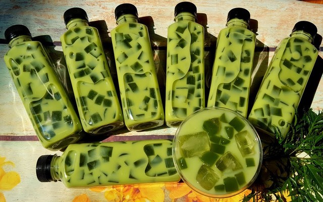 Trà Sữa Cô Hai Đóng Chai - Cô Giang