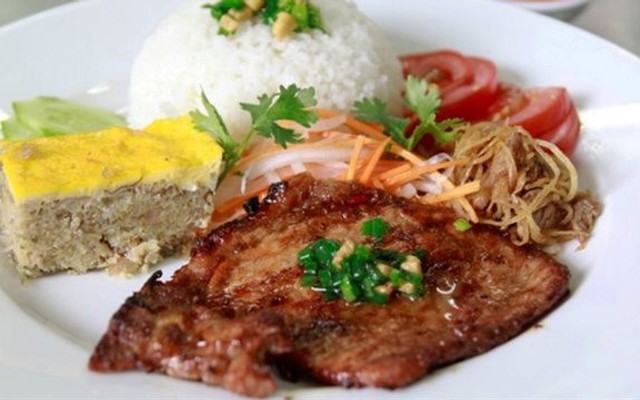 Cơm Tấm Sườn Nướng - Trần Nguyên Đán