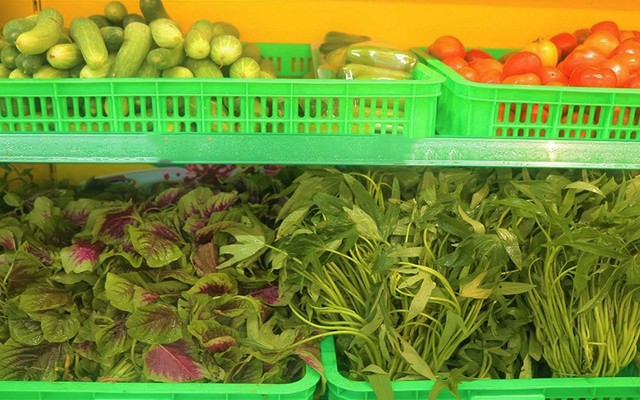 Rau Củ Tươi Sạch Cô Hoa - Chợ Láng Hạ A