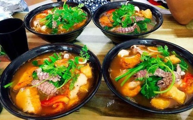 Bếp 2S - Vũ Trọng Phụng