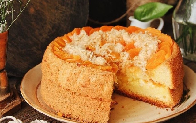 Nắng Bakery - Bánh Bông Lan Trứng Muối Phô Mai - Trần Hưng Đạo