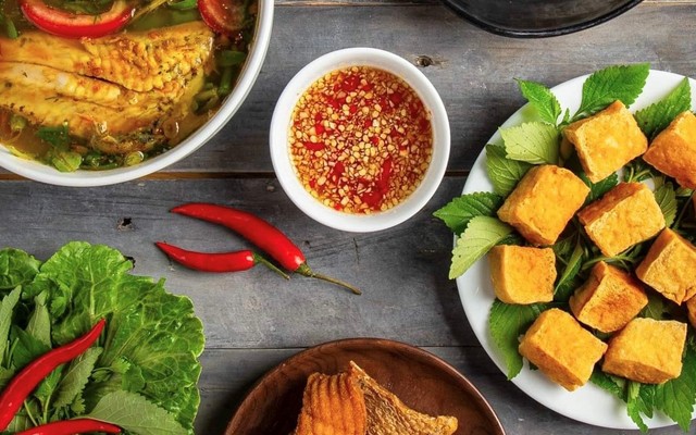 Cơm Ngon Cô Tấm - Láng Hạ