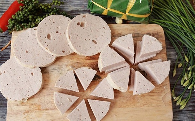 BÚN BÒ HUẾ - NGỌC TRANG - Hồng Hà