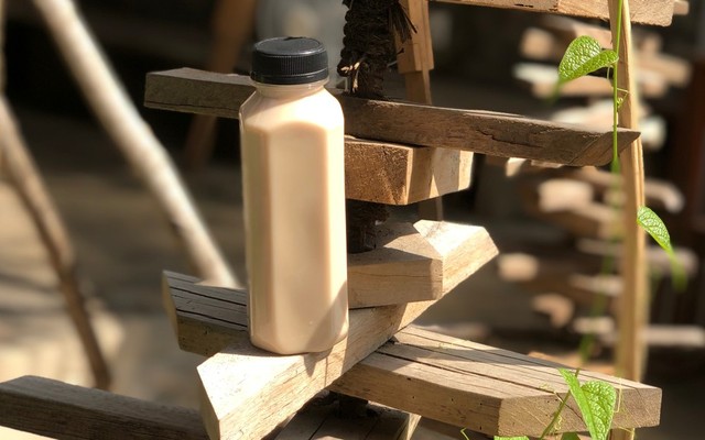 November - Trà Sữa Đóng Chai - Đường Số 5