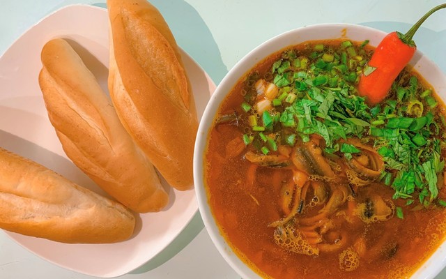 Shop Mẹ Bin - Lươn & Hến Nghệ An
