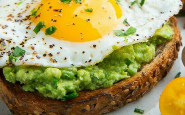 Quán Mộc Gà Sốt Eat Clean - Nguyên Tử Lực