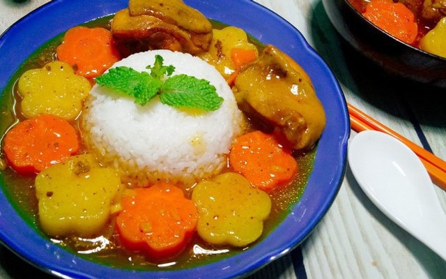 Quán Cơm Cô Sáu - Chung Cư Đặng Thái Thân