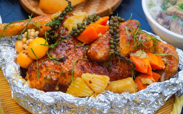 Gà Nướng Túkk Tắkk - Núi Thành