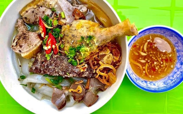 Quán Cô Hai - Bánh Canh Bột Gạo Miền Tây - Tôn Thất Huyết