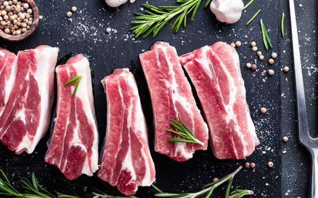Thuỳ Linh - Thịt Heo Tươi - Sân Vận Động Đồng Nai