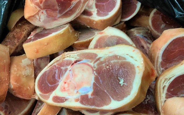 Thực Phẩm Nhập Khẩu Ngọc Nhung - Thịt Heo & Bò