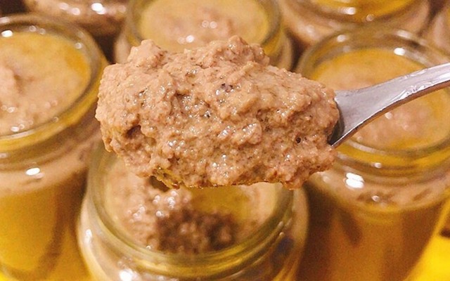 Cửa Hàng Thực Phẩm Bambi - Hoa Lan