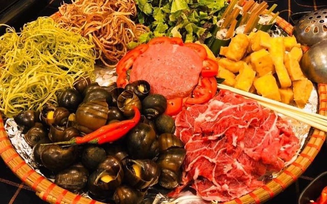 Mộc Quán - Lẩu Ốc & Vịt Hong Gió - Phan Đình Phùng