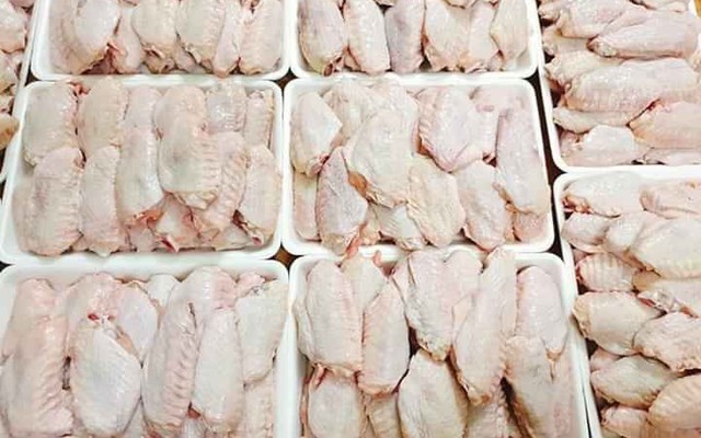 Kim Anh - Cánh Gà Giữa - Hoàng Việt