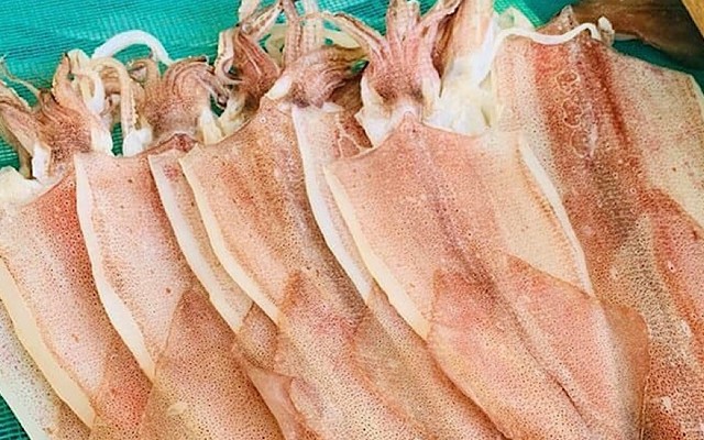 Cửa Hàng Thực Phẩm Đông Lạnh Và Ăn Vặt - Cô Giang