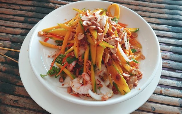 Restaurant Cafe Tuấn - 170 Trần Nhân Tông