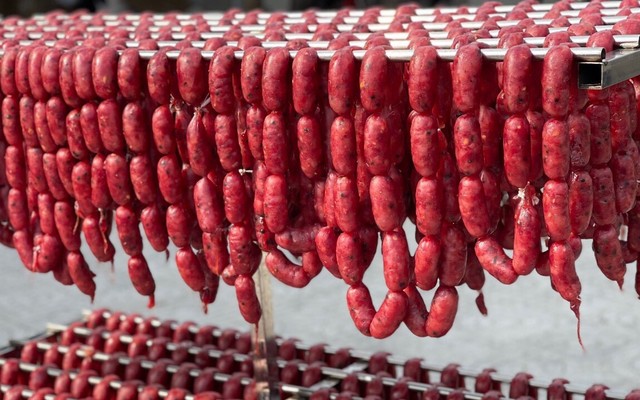 Mẹ Bon - Khô Đặc Sản & Lạp Xưởng Cai Lậy