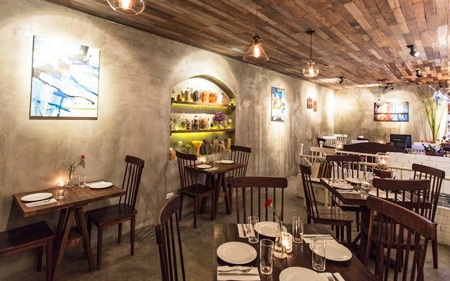 Nossa Steakhouse - 36 Phạm Hồng Thái