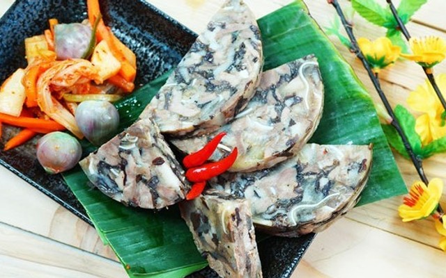 Cô Ba Bột Chiên - Nơ Trang Long