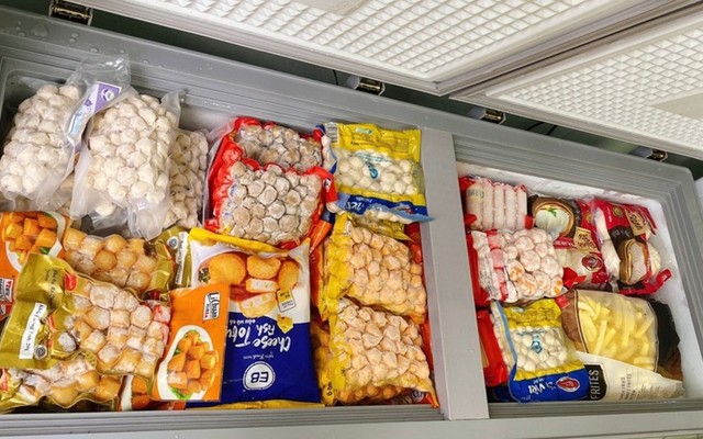 Cá Viên Chiên & Thực Phẩm Đông Lạnh CP - Khu Phố 6