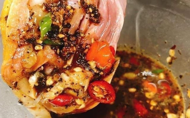 Cửa Hàng Thực Phẩm Sạch - Gà Ủ Muối Tiêu