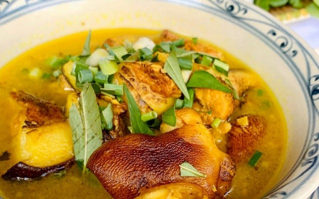 Bếp Mập - Bún Giả Cầy & Sốt Vang - Giảng Võ