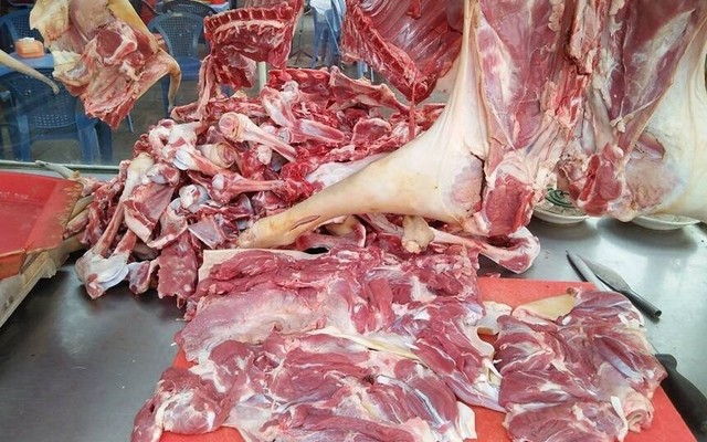 THỊT DÊ TƯƠI - HIẾU CHUNG PHÁT - Phạm Hùng