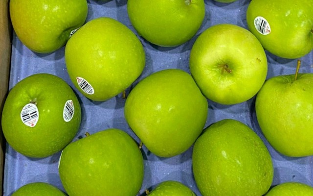 Cô Ba Trái Cây - Điện Biên Phủ