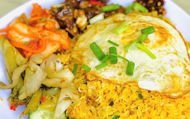 Baphin - Cơm Chiên & Mì Trộn - Điện Biên Phủ