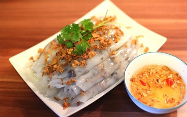 Bánh Cuốn - Hưởng