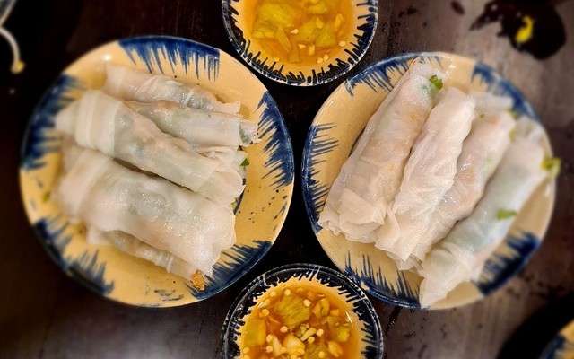 Món Huế Ngon Chuẩn Vị - Bánh Cuốn & Bánh Bèo - Bình Quới