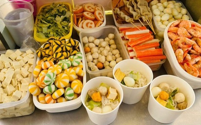 Lẩu Ly Na Mom Cook - Nhà Chung
