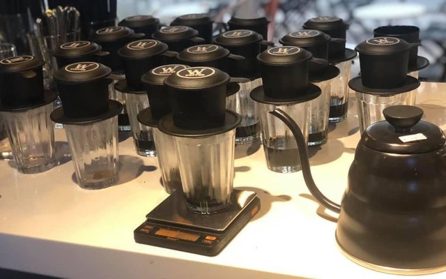 We One Coffee - Nguyễn Thị Huê