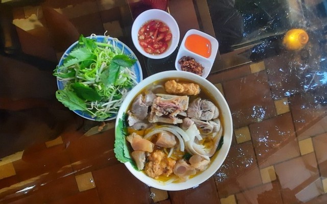 Bún Bò Gốc Huế Mai Đình - Đường 385