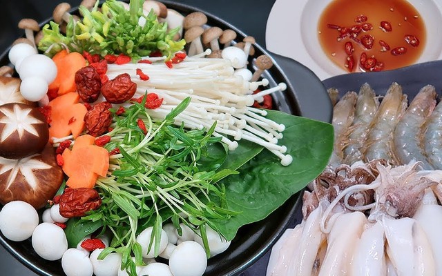 PT Foods - Lẩu & BBQ Hải Sản - Đường Số 18