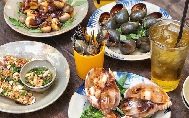Quán Ốc Sáu Cua - Nguyễn Văn Khối