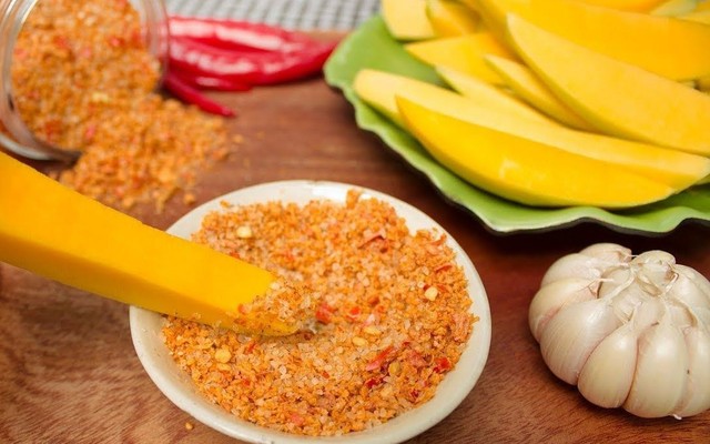 Cửa Hàng Tạp Hóa Qùa Quê Cô Lụa - Phạm Văn Bạch