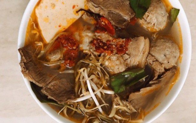 Bún Bò Nhà Bum - Âu Dương Lân