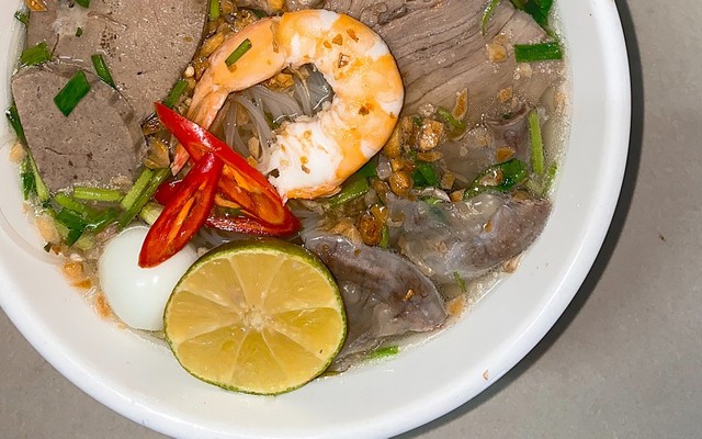 Quán Hủ Tiếu Dì Trang - Phạm Thế Hiển