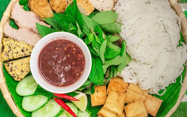 ĐỆ NHẤT QUÁN - BÚN ĐẬU & BÚN CHẢ HÀ NỘI - 88 LÊ VĂN VIỆT