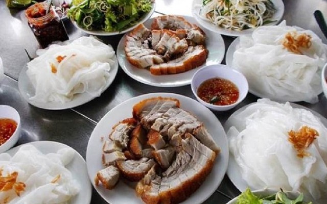 Bánh Ướt Heo Quay Phương - Phan Chu Trinh