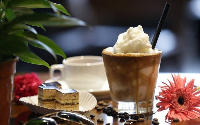 Lack Tack Cafe - Hoàng Ngân