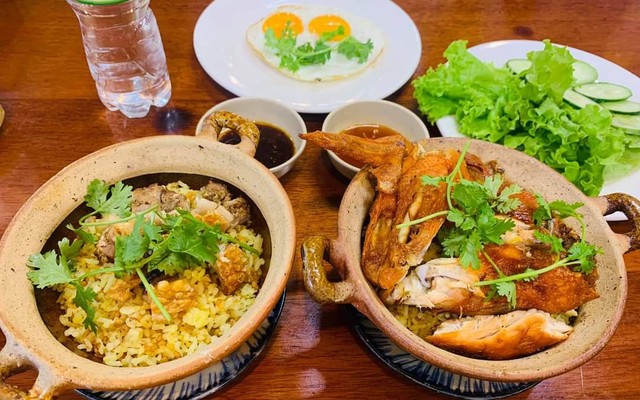 Tiệm Cơm Gà Số Zách - Trưng Nữ Vương