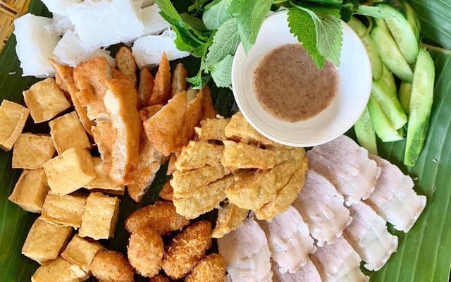 Đẩu Quán - Bún Đậu Mắm Tôm - 30 Tháng 4