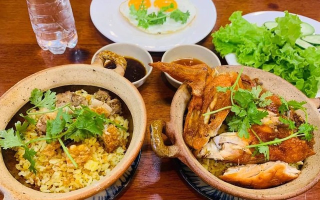 Tiệm Cơm Gà Số Zách - Ông Ích Khiêm