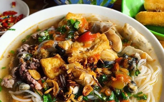 Bún Riêu Cô Nhàn - Phố 8/3