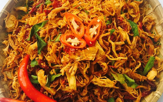 Tiệm Quà Vặt Bích Ngân - Khu Cổng Đồng