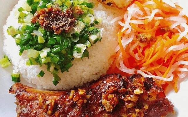 Cơm Tấm Hoa Sang - Phạm Thế Hiển